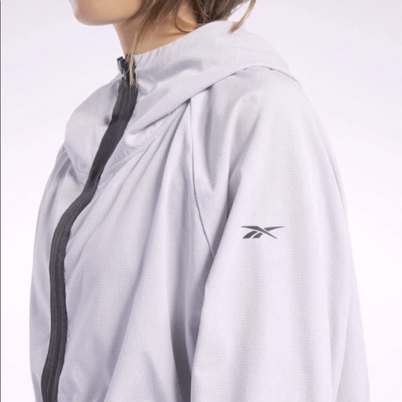 Reebok Sterling Grey - Crop Jacket - Picture 6 of 7